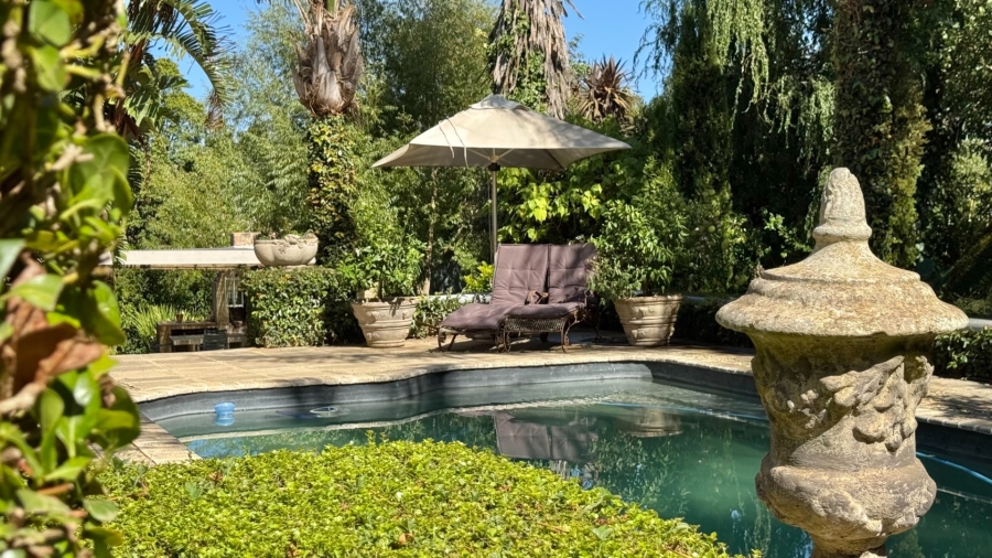 5 Bedroom Property for Sale in Caledon Western Cape